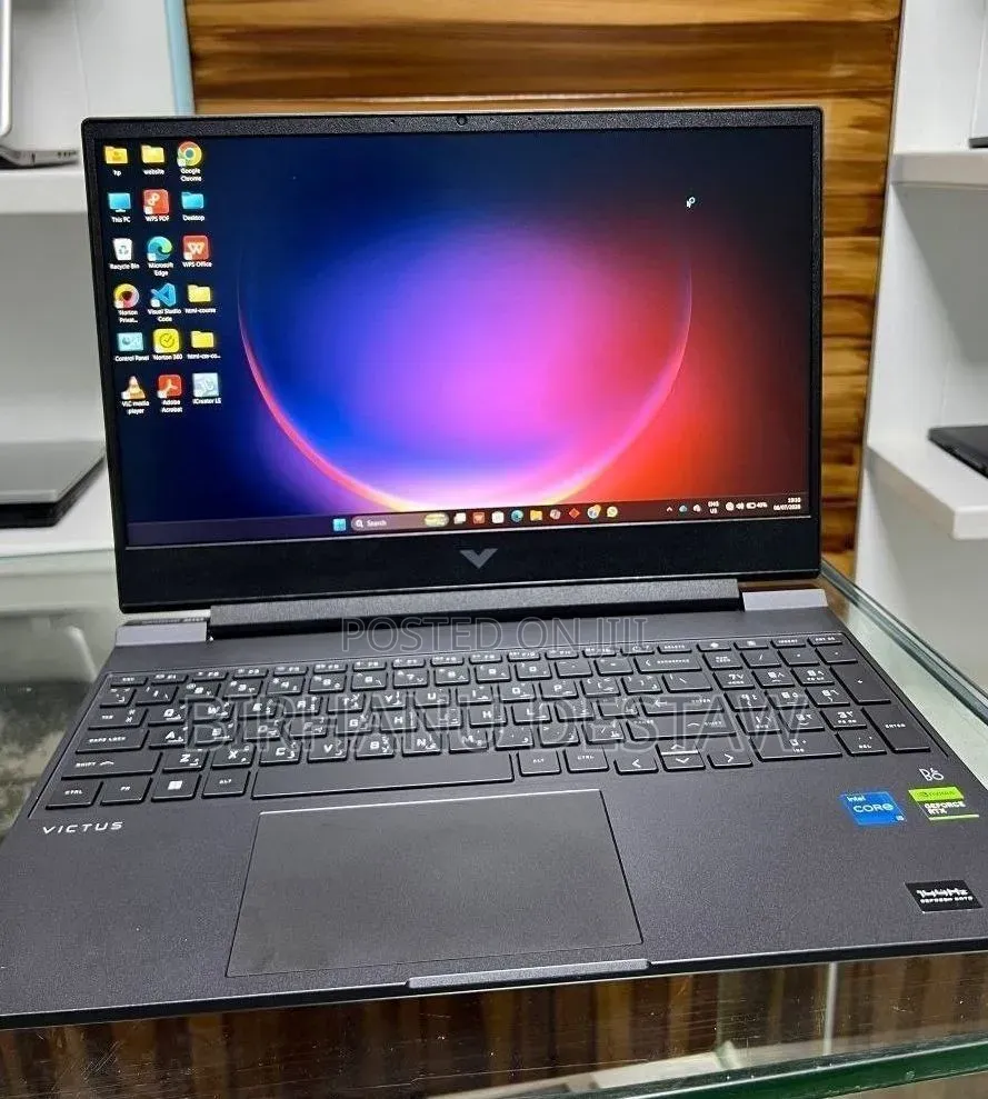 New Laptop HP Victus 15 16GB Intel Core i5 SSD 512GB