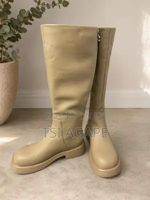 Quality Women Boots Shoes