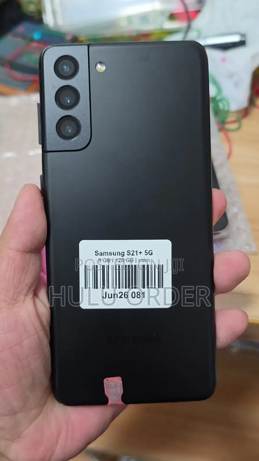 New Samsung Galaxy S20 128 GB Gray