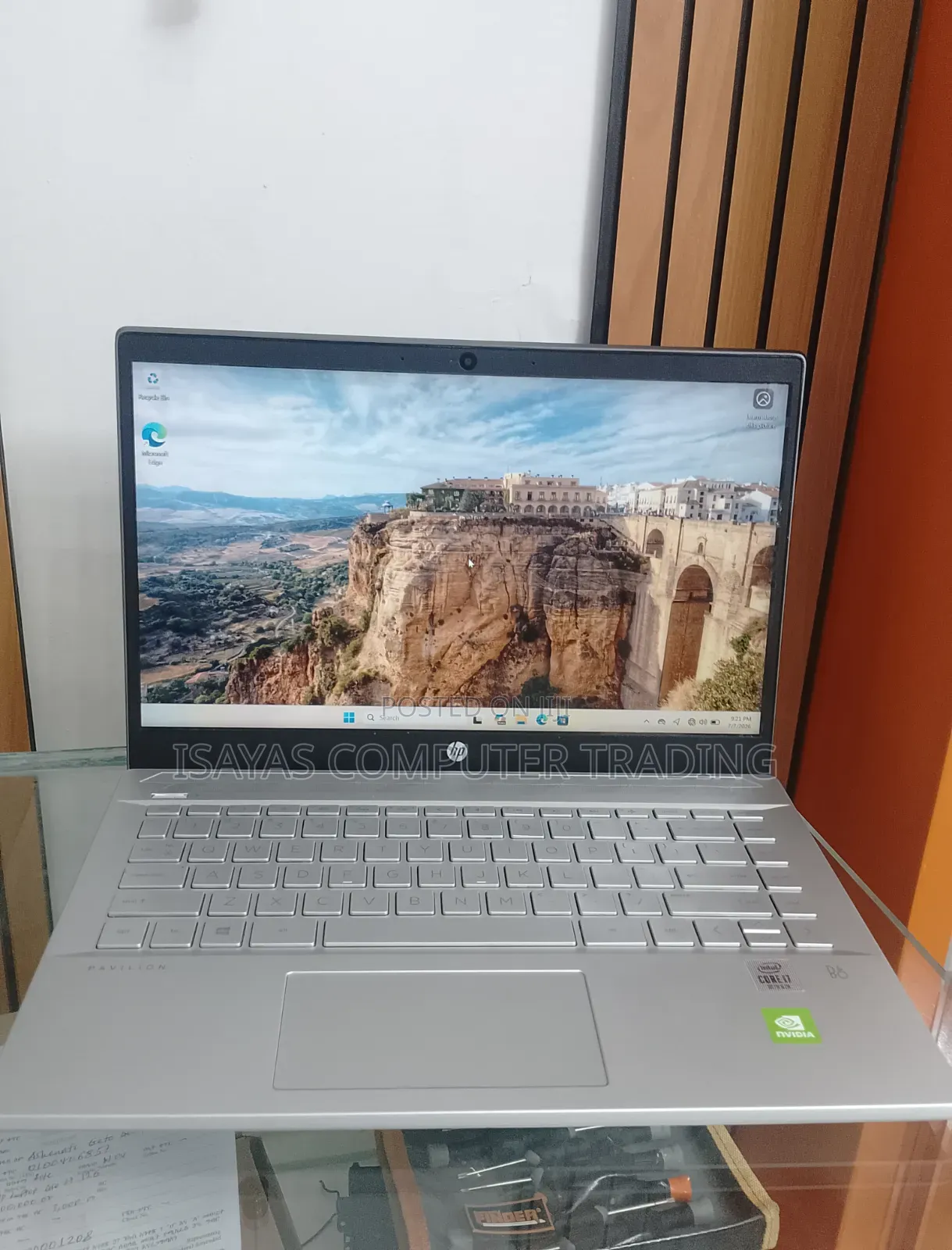 New Laptop HP Pavilion 14 16GB Intel Core i7 SSD 512GB