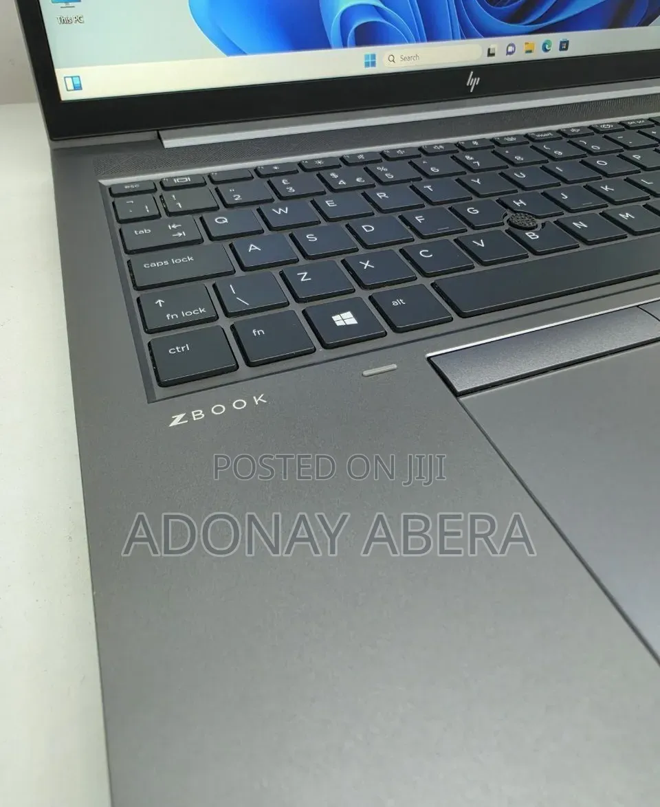 New Laptop HP 16GB Intel Core i7 SSD 512GB