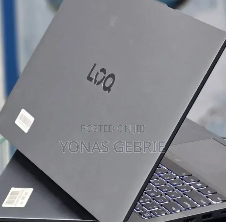 New Laptop Lenovo LOQ 15IRH8 12GB Intel Core i5 SSD 512GB