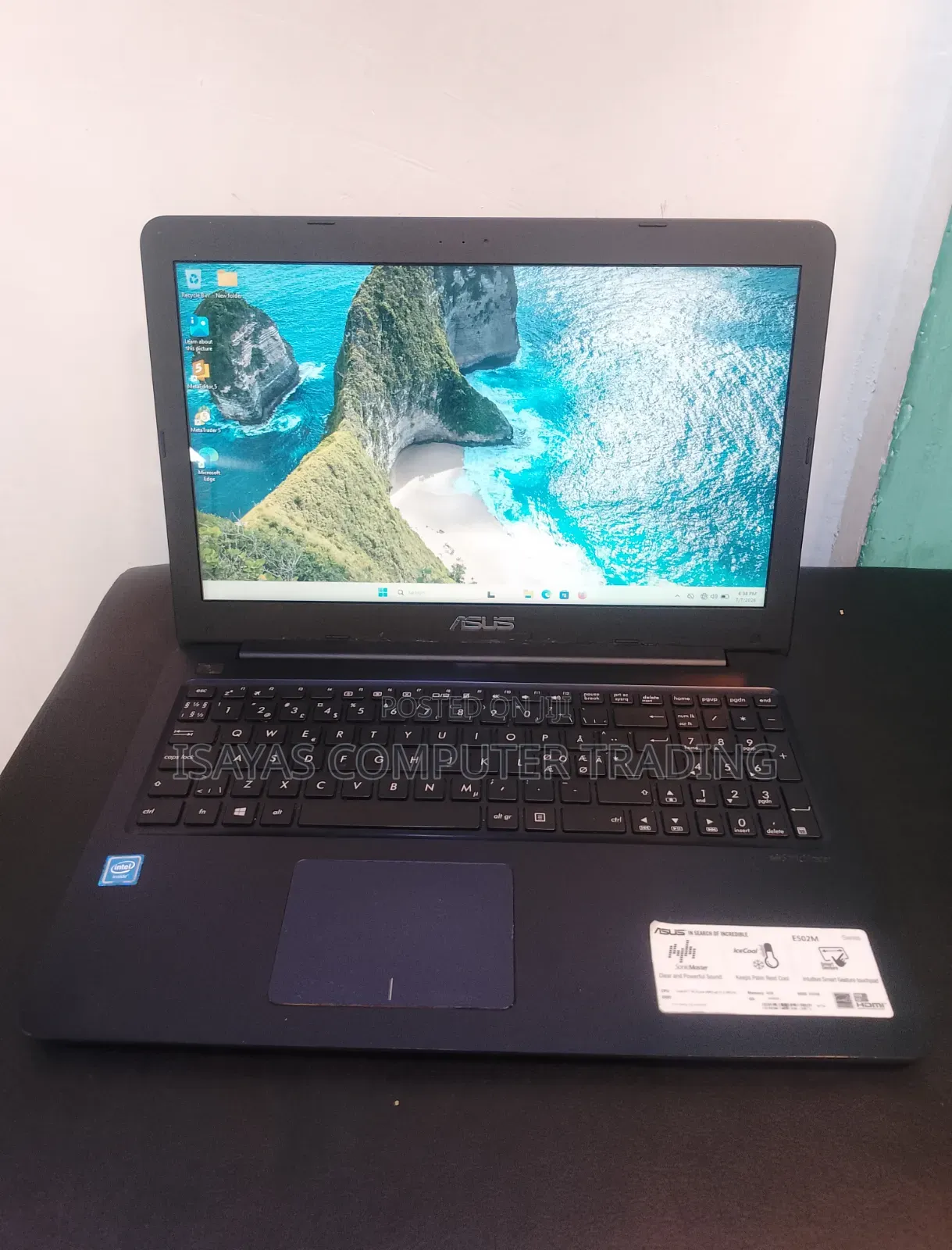Laptop Asus E502S 4GB Intel HDD 500GB