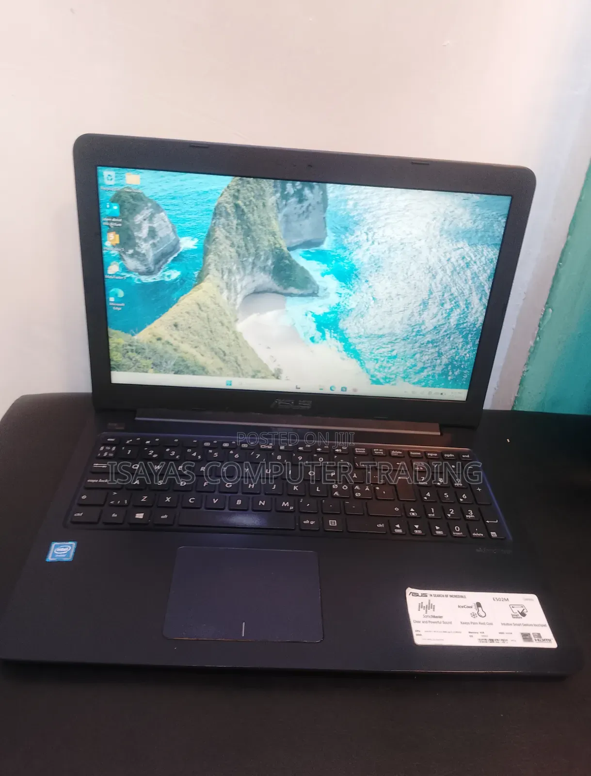 Laptop Asus E502S 4GB Intel HDD 500GB