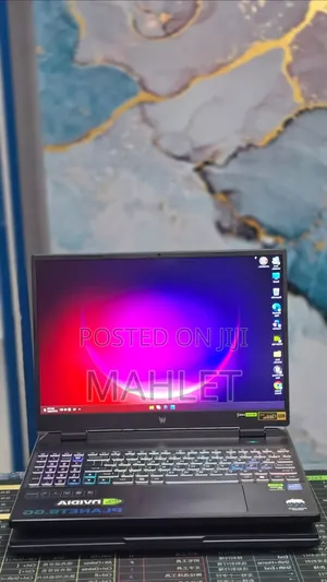 New Laptop Acer Predator Helios 16 16GB Intel Core i7 SSD 512GB