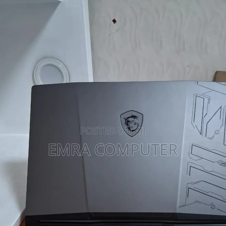New Laptop MSI 16GB Intel Core i9 SSD 1T