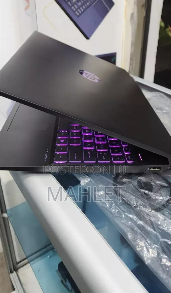 New Laptop HP Pavilion 15 16GB AMD Ryzen 7 SSD 512GB
