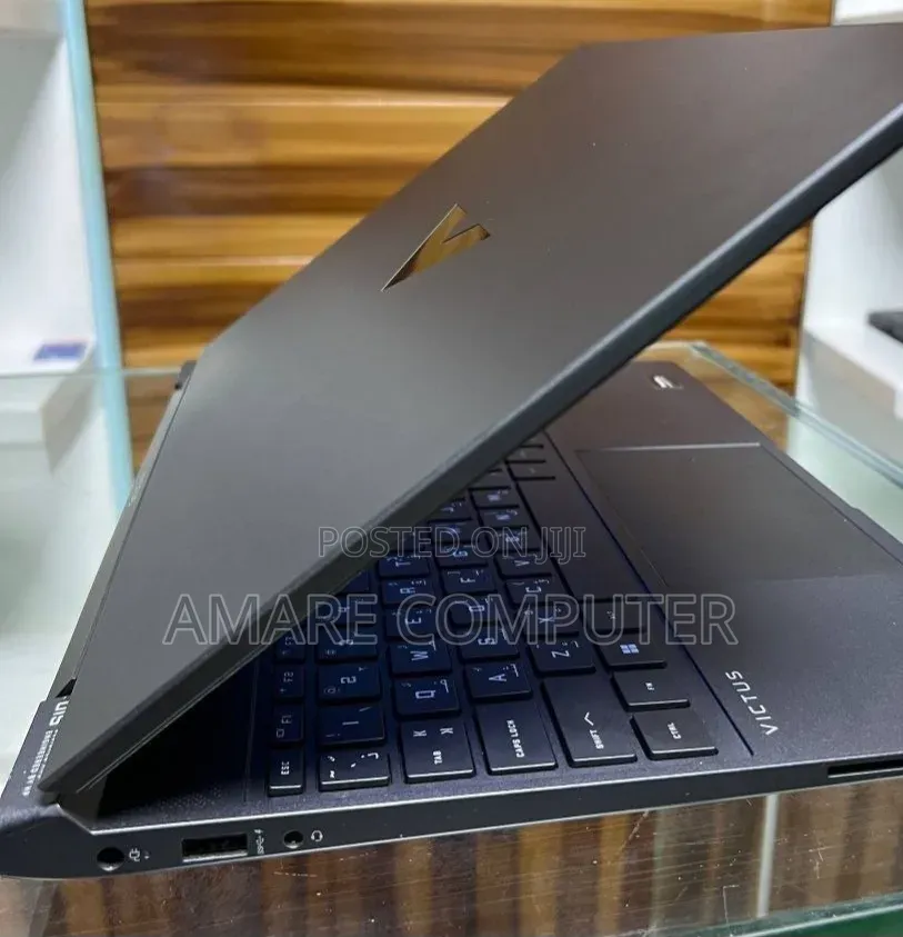 New Laptop HP Victus 15 16GB Intel Core i5 SSD 512GB