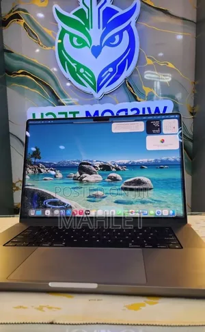 New Laptop Apple MacBook Pro 2021 M1 Max 16GB Intel Core i7 SSD 1T