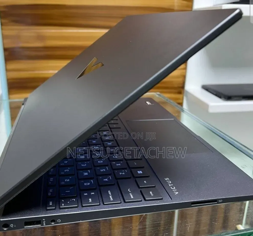 New Laptop HP Victus 15 16GB Intel Core i5 SSD 512GB