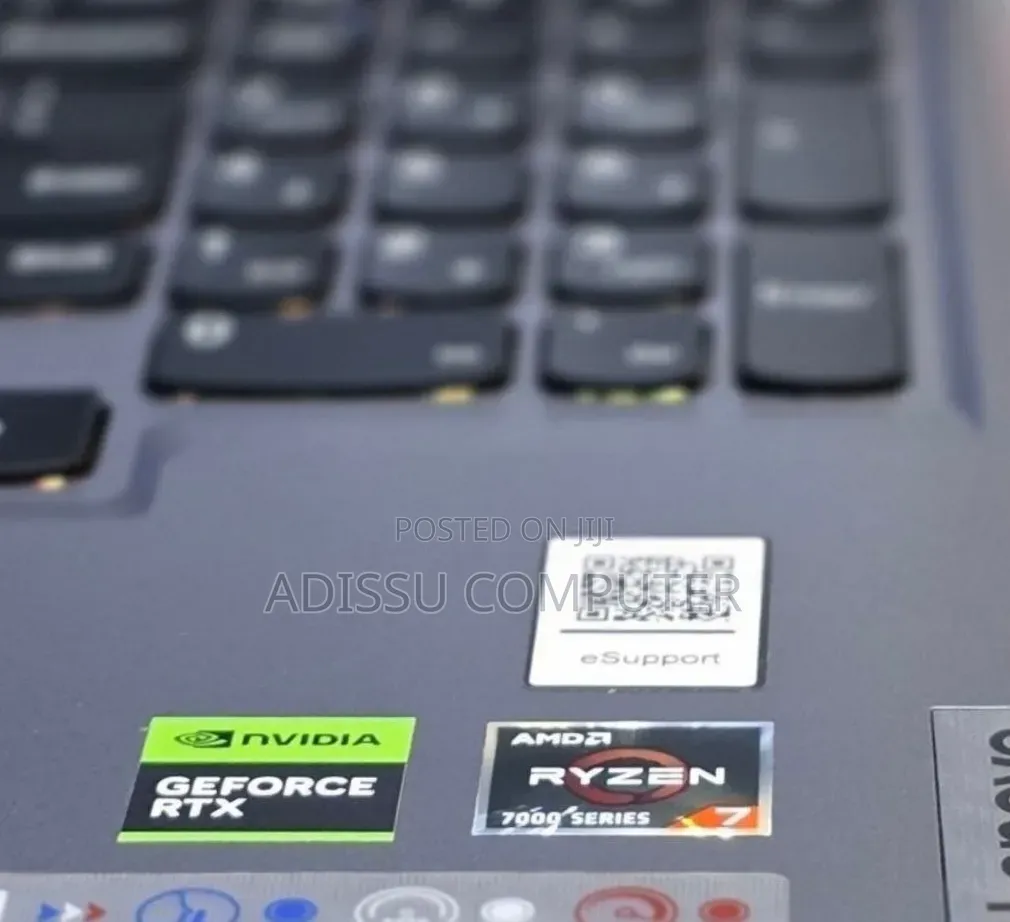 New Laptop Lenovo Legion 5 16GB AMD Ryzen 7 SSD 1T
