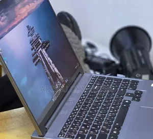 New Laptop Lenovo Legion 5 16GB AMD Ryzen 7 SSD 1T