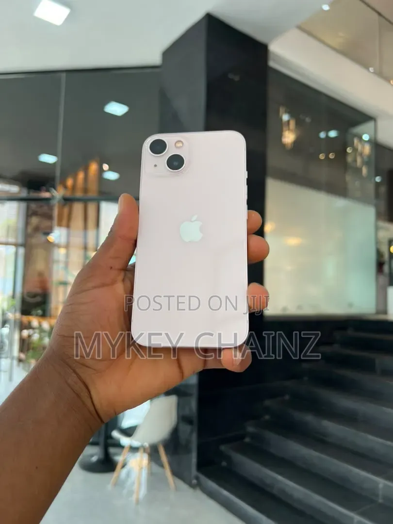 Apple iPhone 13 128 GB Pink
