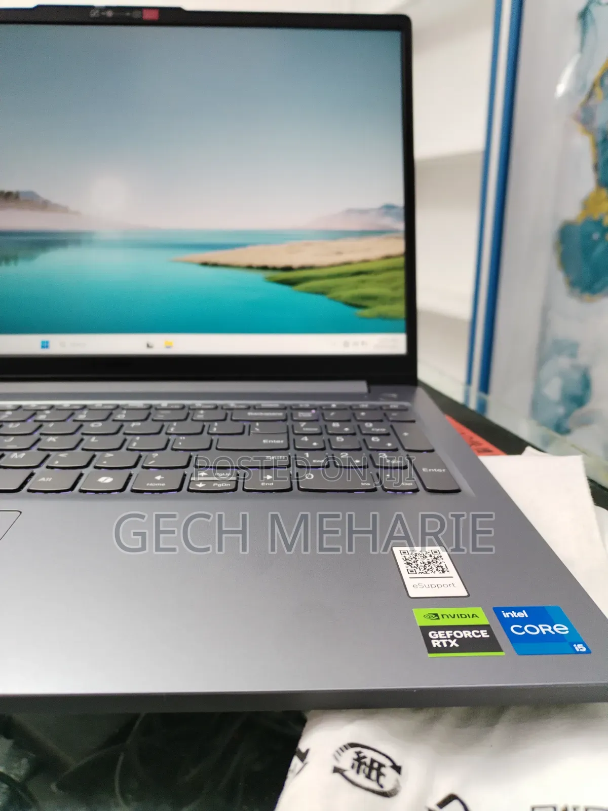 New Laptop Lenovo LOQ 15ARP9 12GB Intel Core i5 SSD 512GB