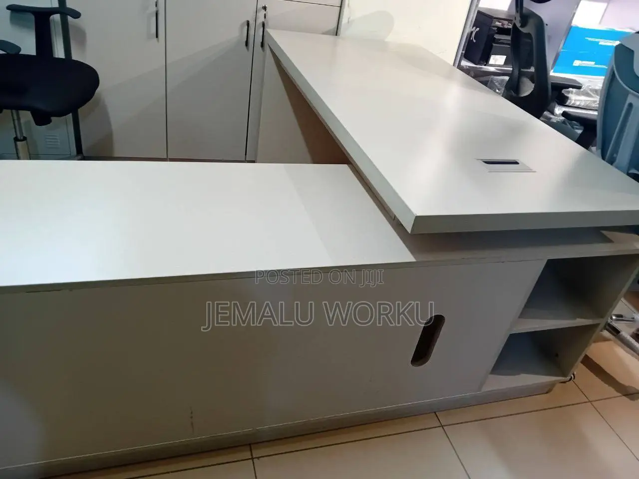 L Shape High Quality Office Table