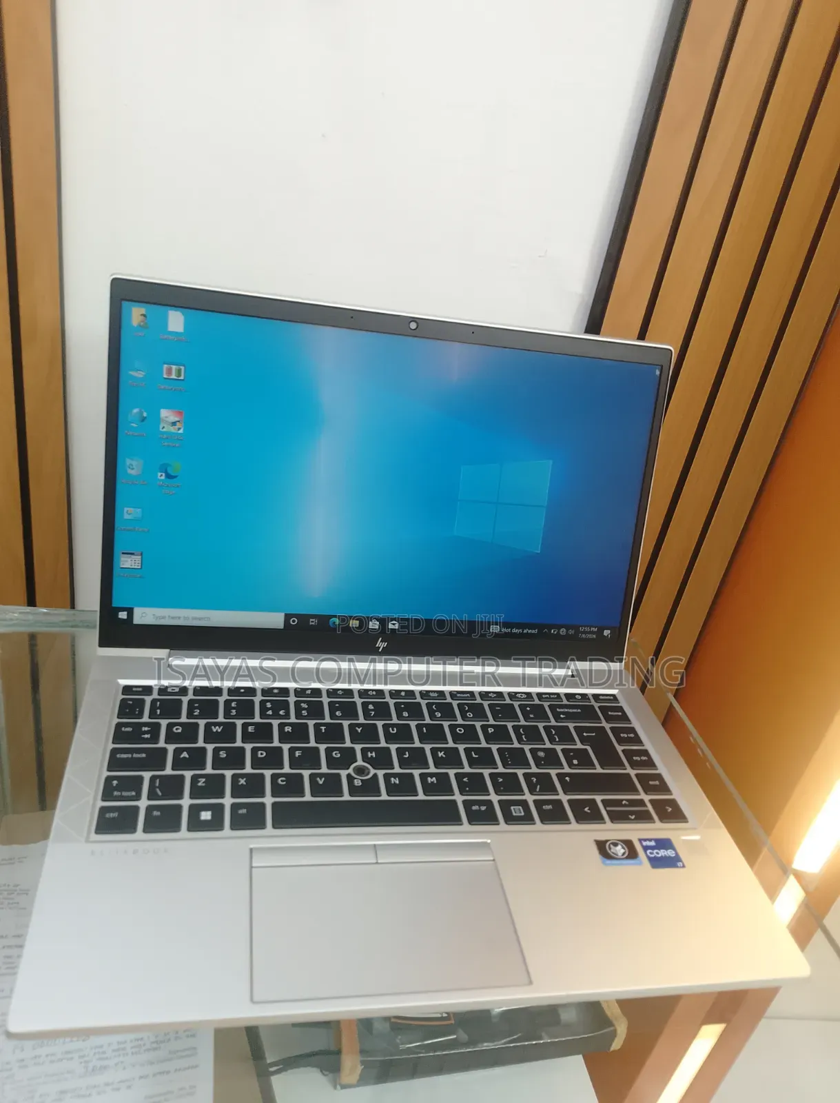 New Laptop HP EliteBook 840 G8 16GB Intel Core i7 SSD 512GB