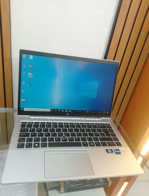 New Laptop HP EliteBook 840 G8 16GB Intel Core i7 SSD 512GB