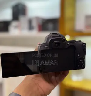 Canon Eos 250d Camera