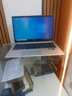 New Laptop HP EliteBook 840 G8 16GB Intel Core i7 SSD 512GB