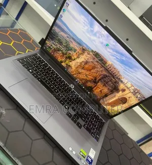 New Laptop Lenovo Legion 5 32GB Intel Core Ultra 9 SSD 1T