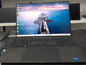 New Laptop Dell Precision 5570 16GB Intel Core i7 SSD 512GB