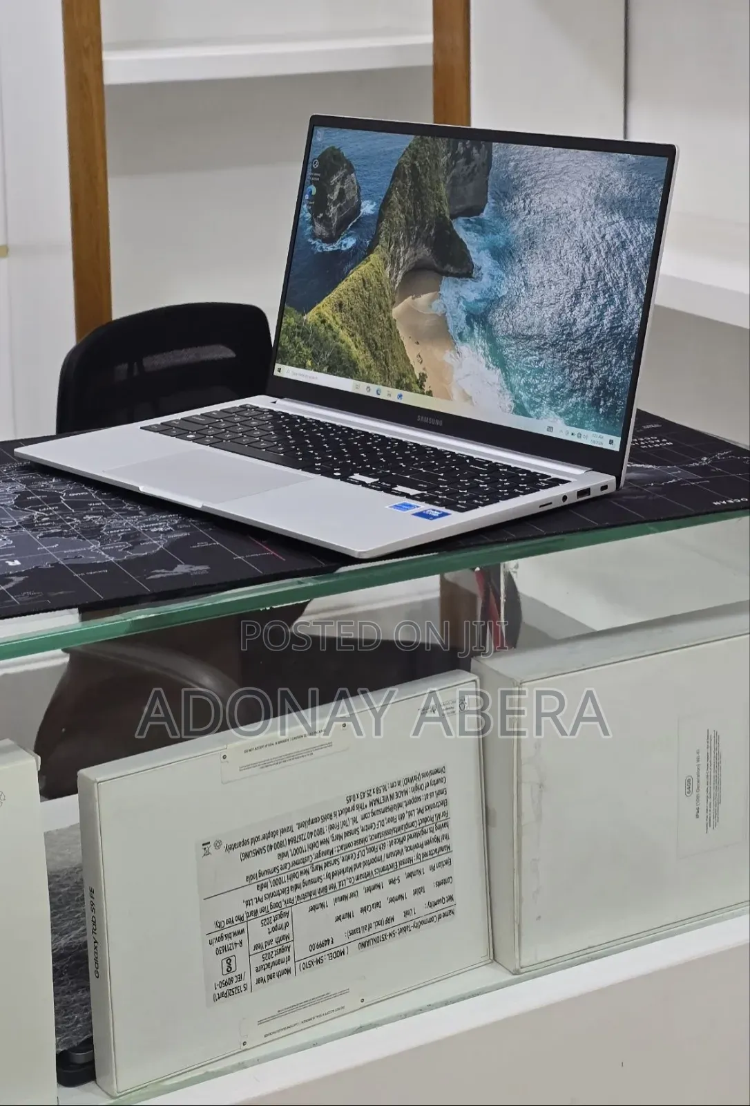 New Laptop Samsung Galaxy Book4 16GB Intel Core 7 SSD 16 GB