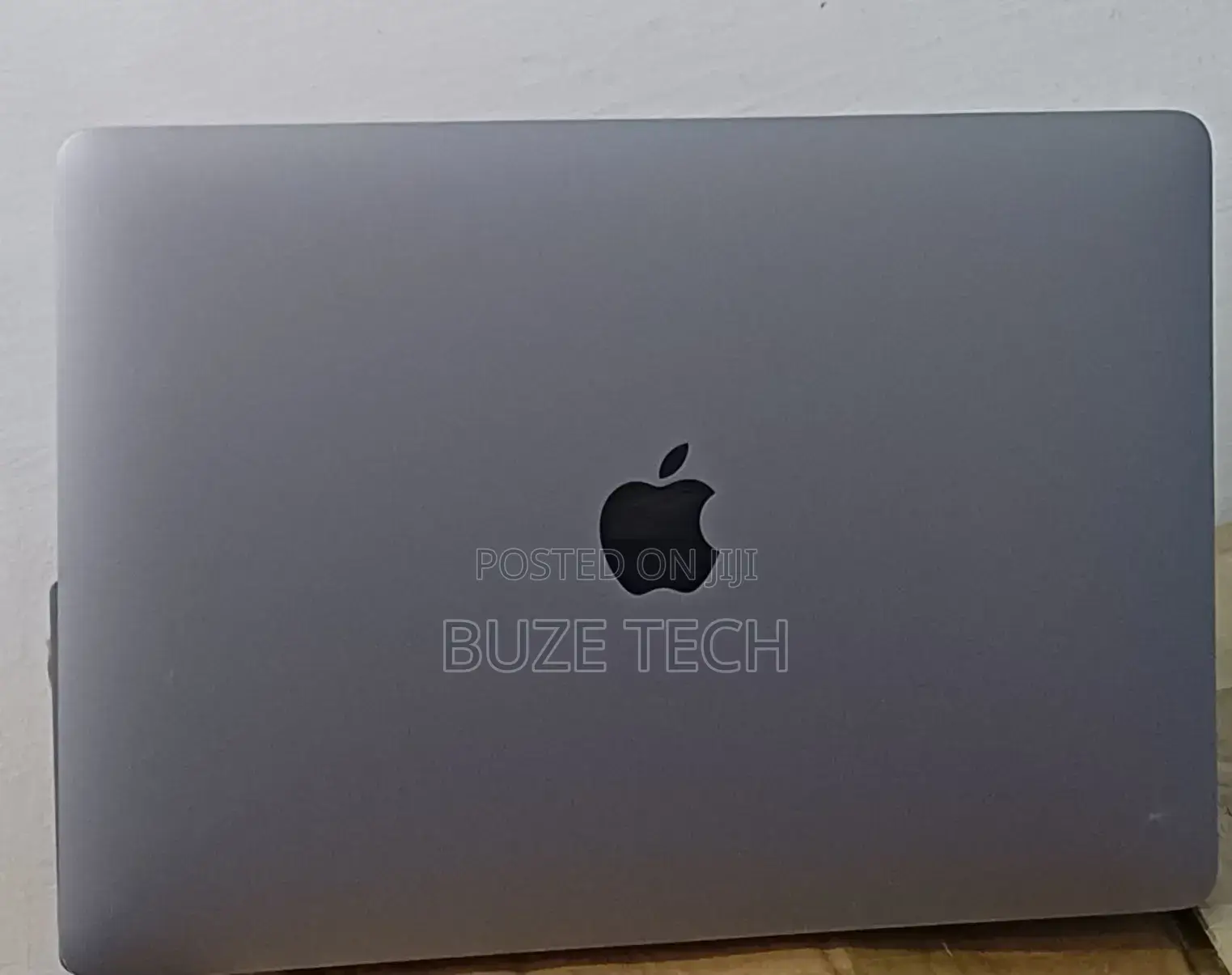 New Laptop Apple MacBook Air 2020 M1 16GB Apple M1 SSD 512GB