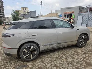 BYD Sealion 06 EV 2025 Gold