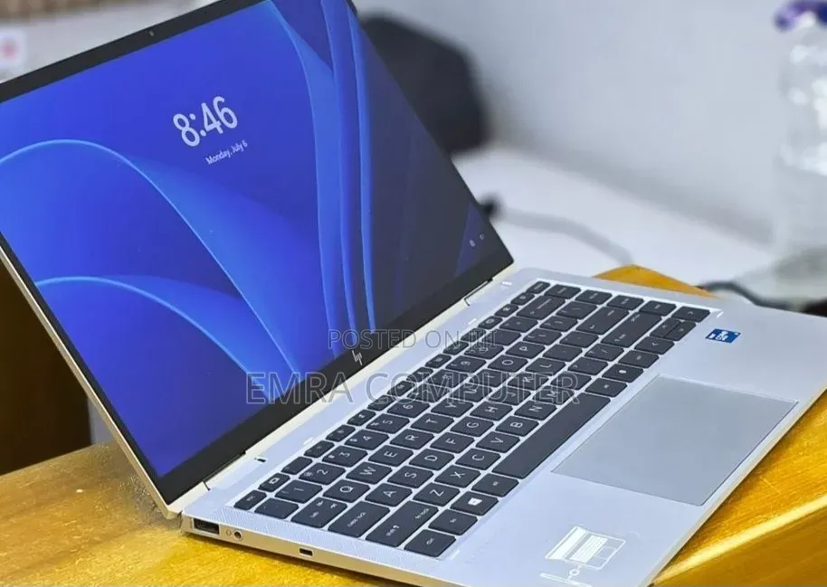 New Laptop HP EliteBook x360 1040 G9 16GB Intel Core i7 SSD 512GB