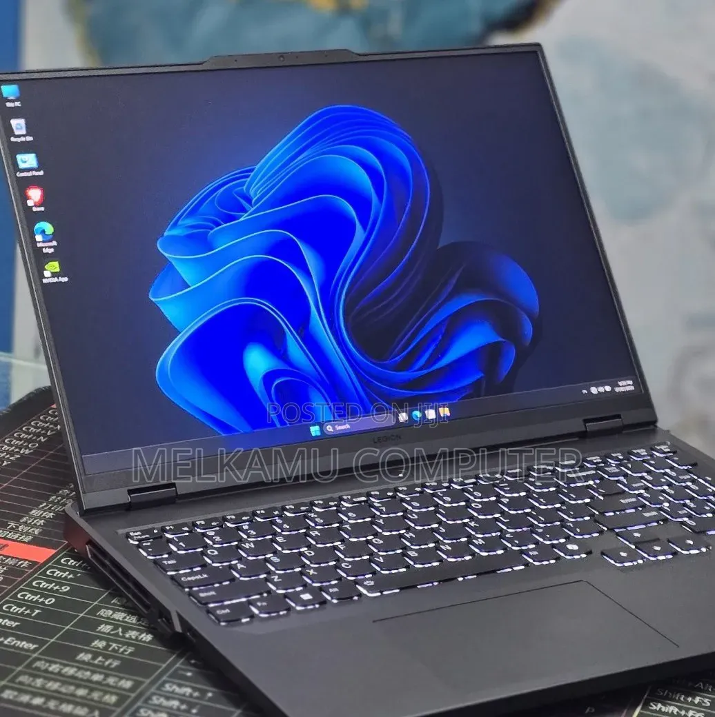 New Lenovo Legion Y7000P IRX9 Gaming Laptop 16GB Intel Core i9 SSD 1T