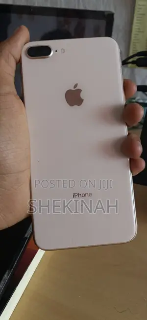 Apple iPhone 8 Plus 64 GB Gold