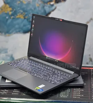 New Laptop Lenovo LOQ 15AHP10 12GB Intel Core i5 SSD 512GB