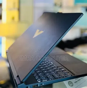 New Laptop HP 16GB AMD Ryzen 7 SSD 512GB