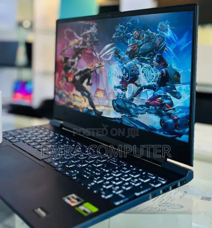 New Laptop HP 16GB AMD Ryzen 7 SSD 512GB