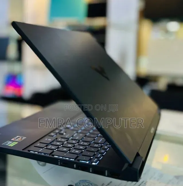 New Laptop HP 16GB AMD Ryzen 7 SSD 512GB