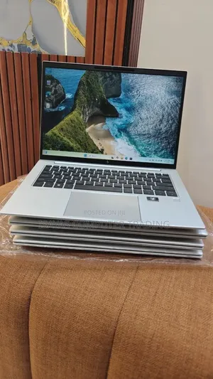 New Laptop HP EliteBook 840 G9 16GB Intel Core i7 SSD 512GB