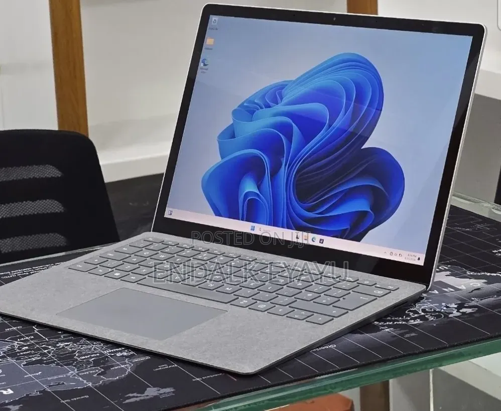 New Laptop Microsoft Surface Laptop 4 16GB Intel Core i5 SSD 512GB