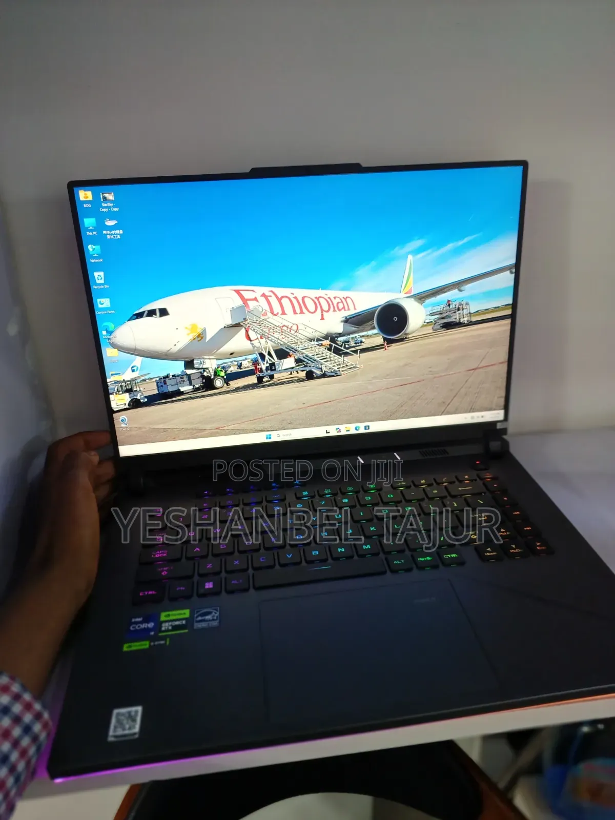 New Laptop Asus ROG Strix G16 G614 16GB Intel Core i9 SSD 1T