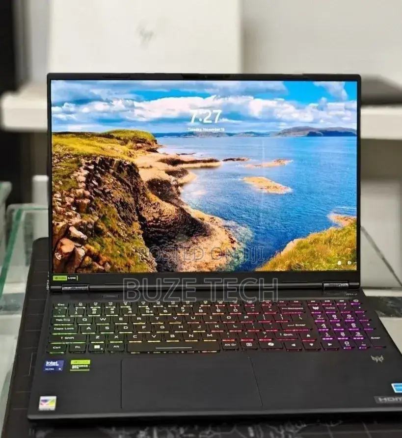 New Laptop Acer Predator Helios Neo 16 16GB Intel Core Ultra 9 SSD 1T