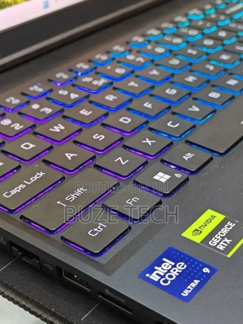 New Laptop Acer Predator Helios Neo 16 16GB Intel Core Ultra 9 SSD 1T