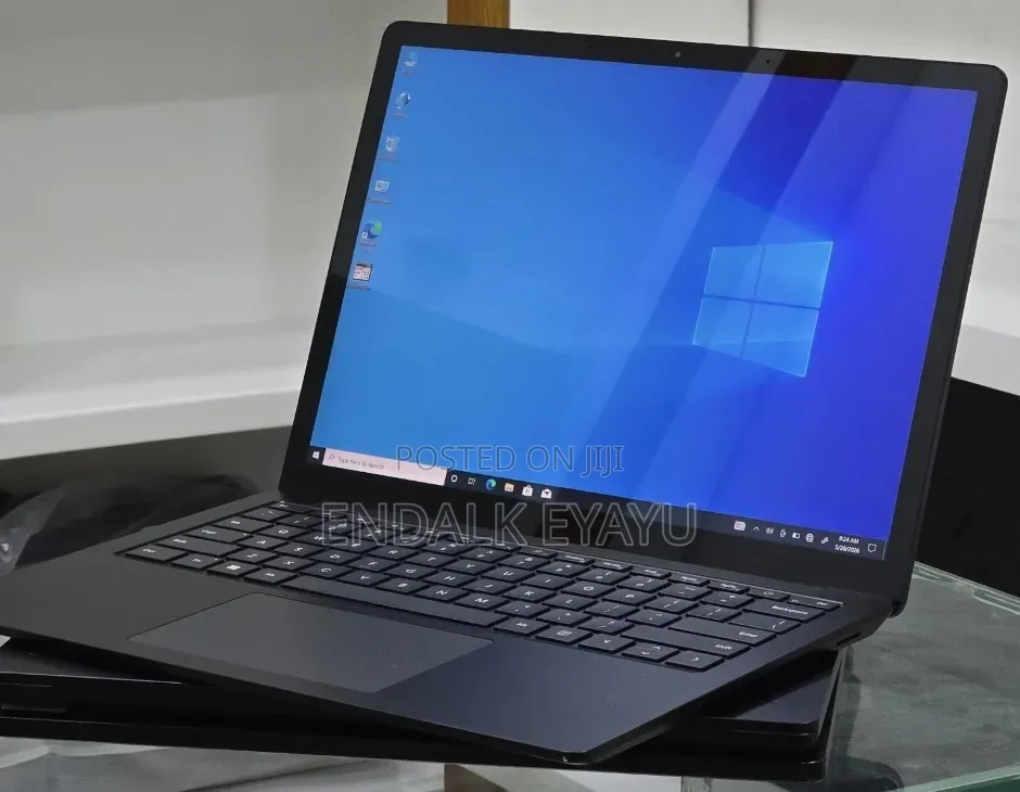 New Laptop Microsoft Surface Laptop 5 16GB Intel Core i7 SSD 512GB