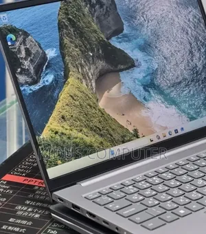 New Laptop Lenovo ThinkBook 13 16GB Intel Core Ultra 7 SSD 512GB