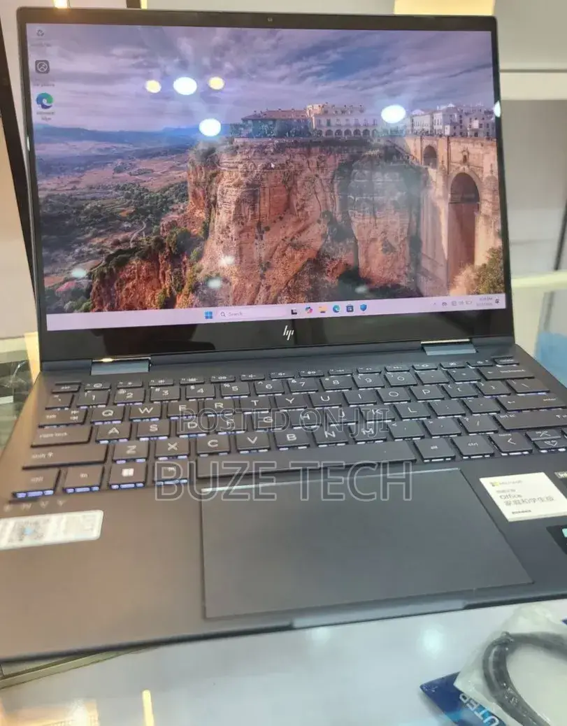 New Laptop HP Envy x360 16GB Intel Core i5 SSD 512GB