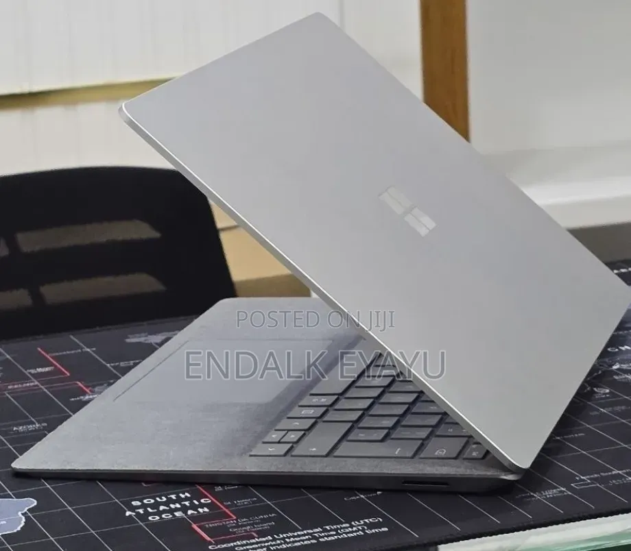 New Laptop Microsoft Surface Laptop 3 16GB Intel Core i7 SSD 512GB