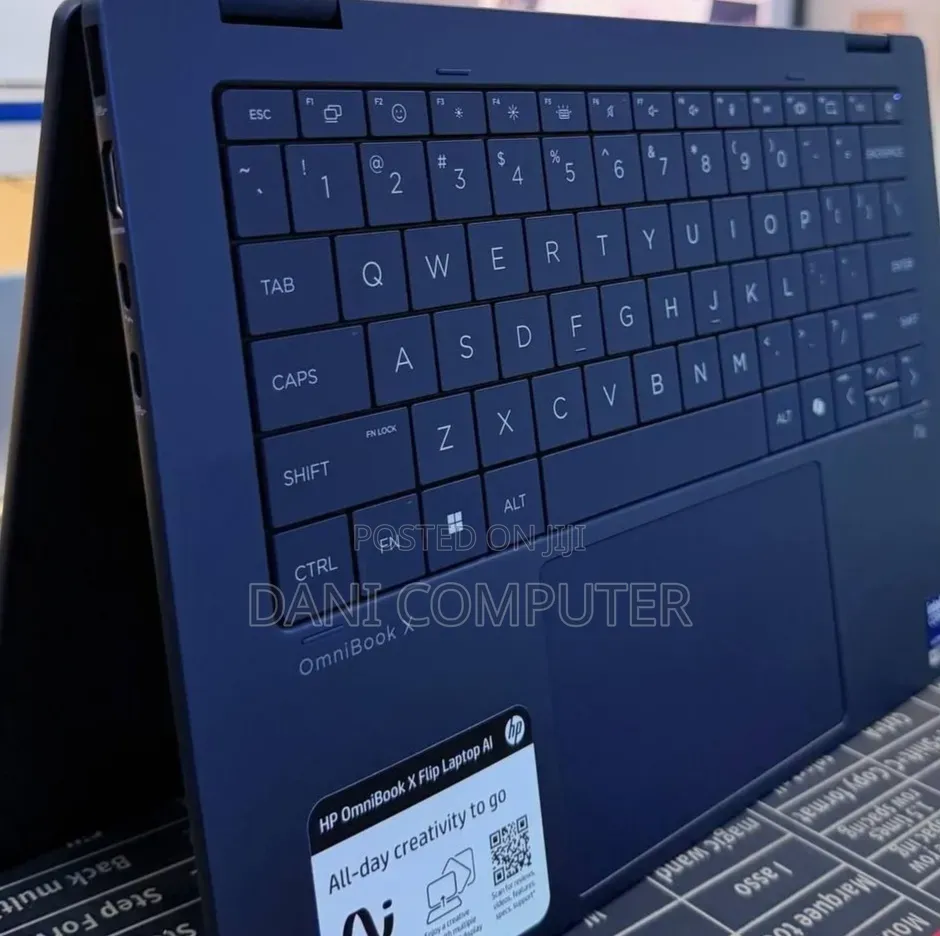 New Laptop HP OmniBook 7 14" 16GB Intel Core Ultra 7 SSD 512GB