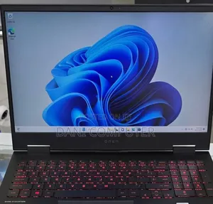 New Laptop HP Omen 15 16GB Intel Core i7 SSD 512GB