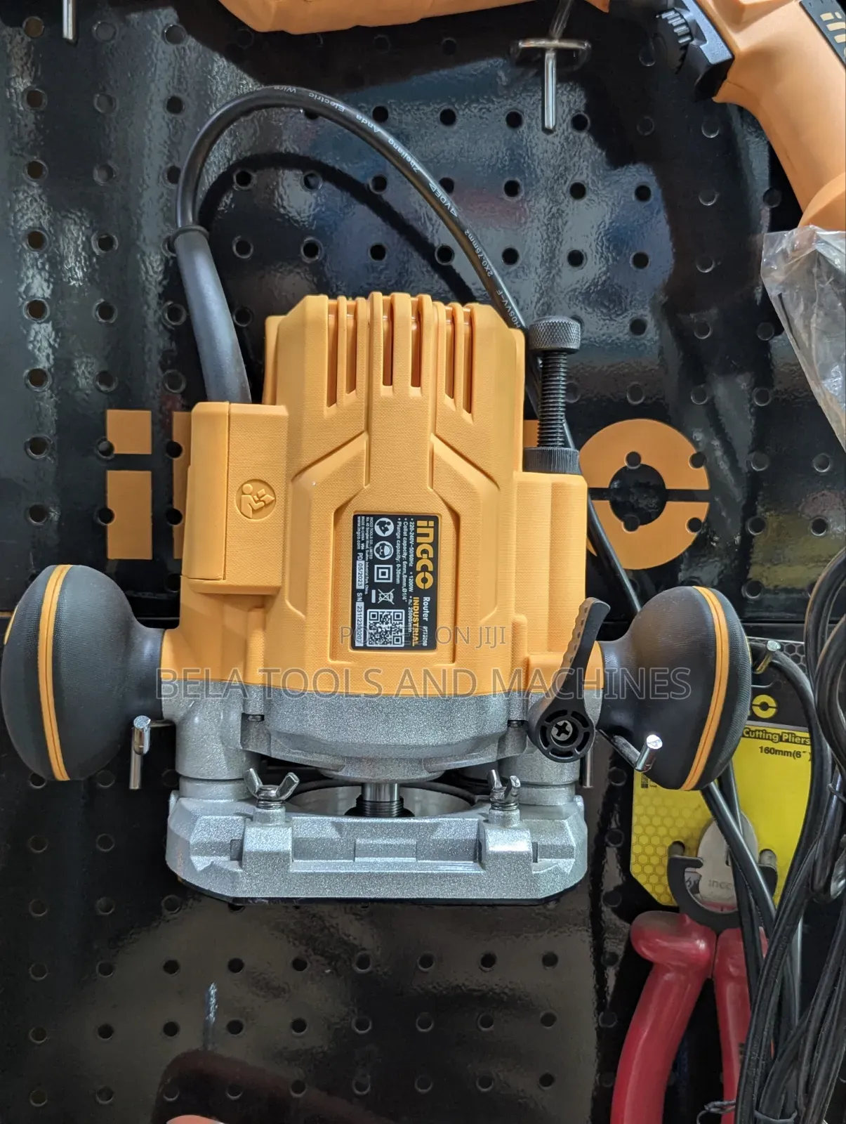 Ingco 1200w Router Machine
