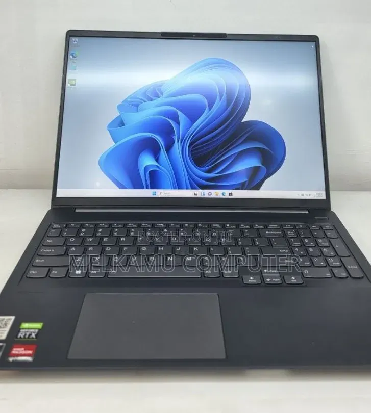 New Laptop Lenovo IdeaPad Flex 15 16GB AMD Ryzen 7 SSD 512GB