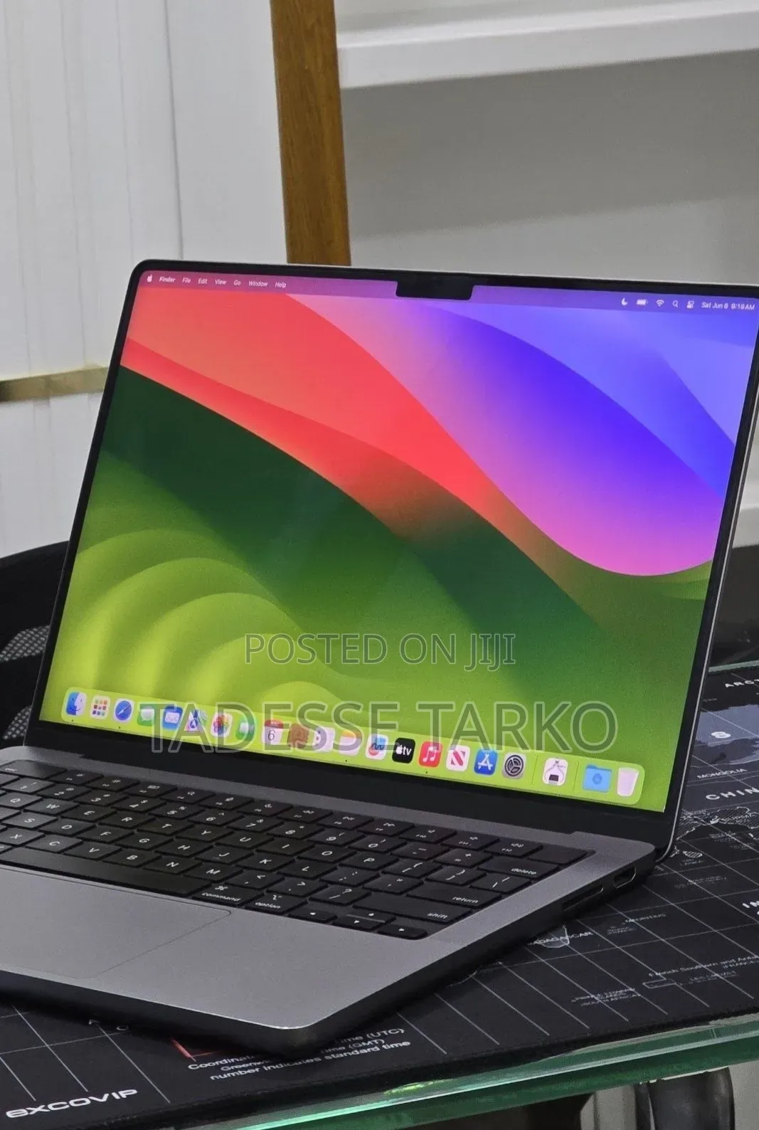 New Laptop Apple MacBook Pro 2023 M3 8GB Apple M3 Pro SSD 512GB