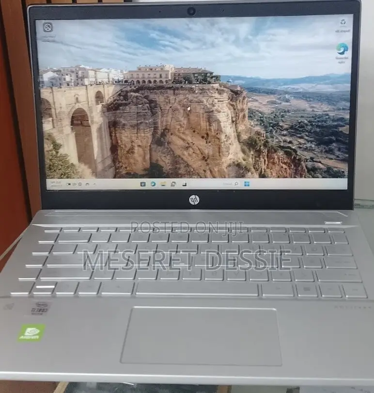 New Laptop HP 16GB Intel Core i7 SSD 512GB
